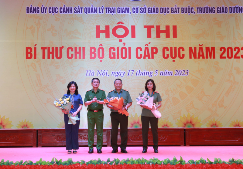 Sôi nổi chung kết hội thi Bí thư chi bộ giỏi lực lượng Cảnh sát trại giam -3
