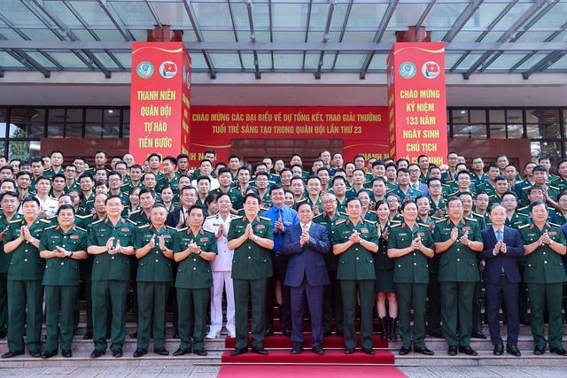 Thủ tướng: Chú trọng phát triển khoa học công nghệ quân sự theo chiều sâu -0