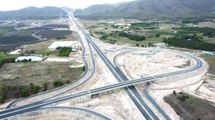 Từ 10h ngày 19/5: Ô tô được chạy vào cao tốc Vĩnh Hảo-Phan Thiết, Nha Trang-Cam Lâm -0