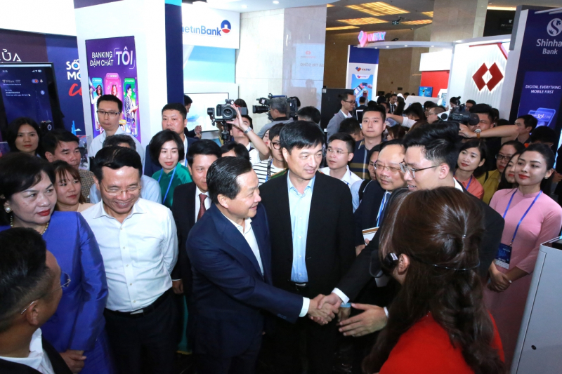 Thúc đẩy thanh toán dịch vụ công qua xác thực CCCD gắn chip -0