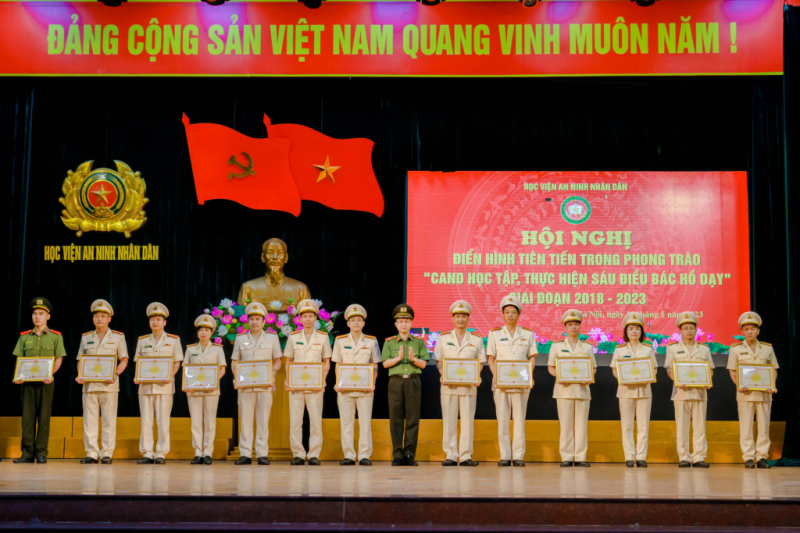 Học viện ANND tuyên dương điển hình tiên tiến trong phong trào “CAND học tập, thực hiện Sáu điều Bác Hồ dạy” -0