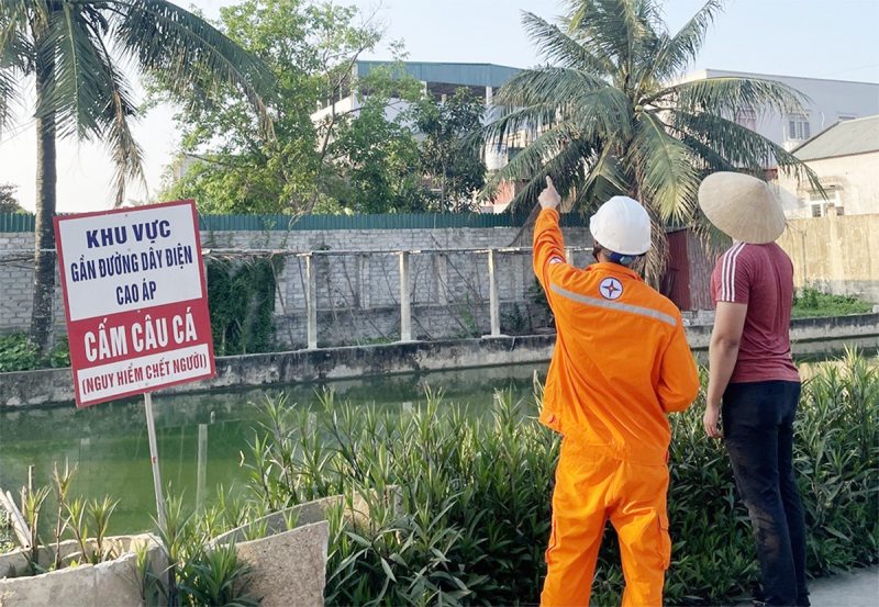 Nhiều giải pháp bảo đảm hành lang an toàn lưới điện ở Thanh Hóa -0