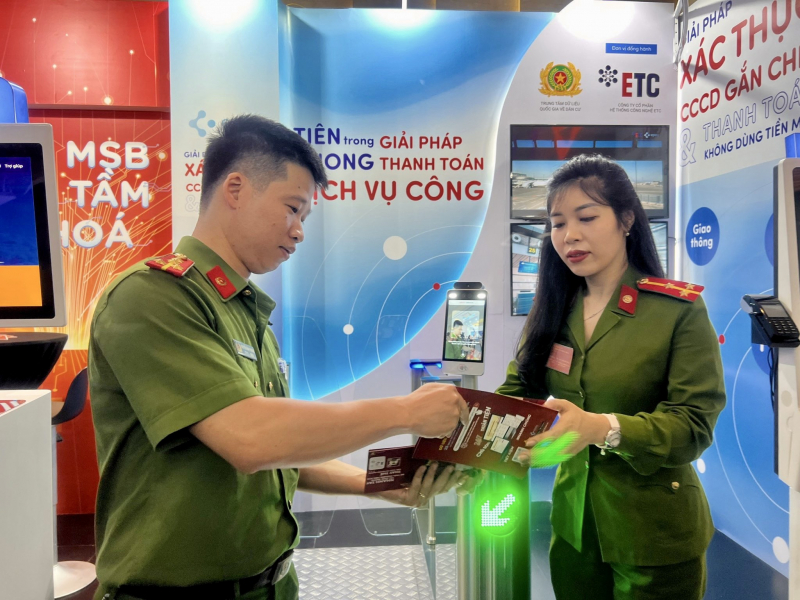 MPS promotes use of chip-based ID cards in public service payment -0
