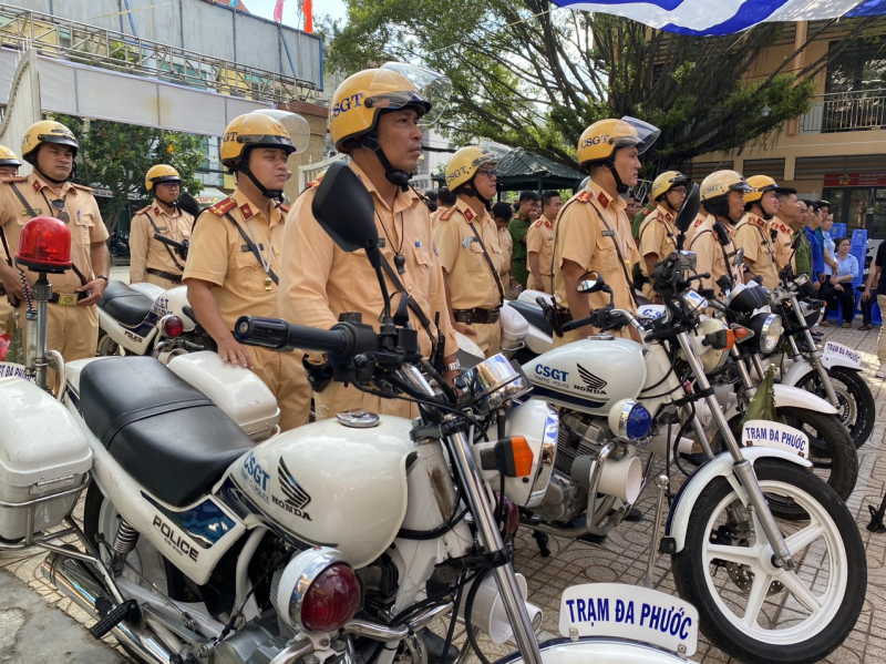 Lập lại TTATGT trên tuyến quốc lộ 50, đoạn qua TP Hồ Chí Minh -0