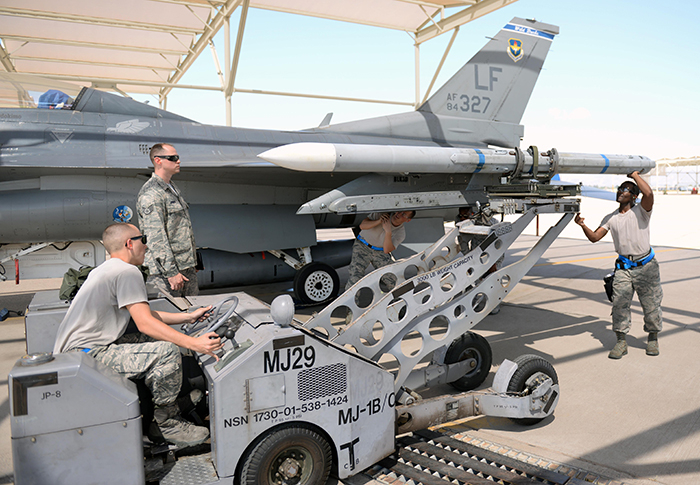 Thấy gì qua việc Mỹ “bật đèn xanh” đào tạo phi công F-16 cho Ukraine? -0