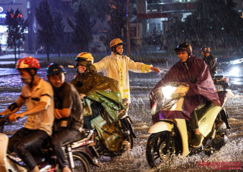 Miền Bắc ngày nắng, chiều tối đổ mưa; Trung bộ trời nóng -0