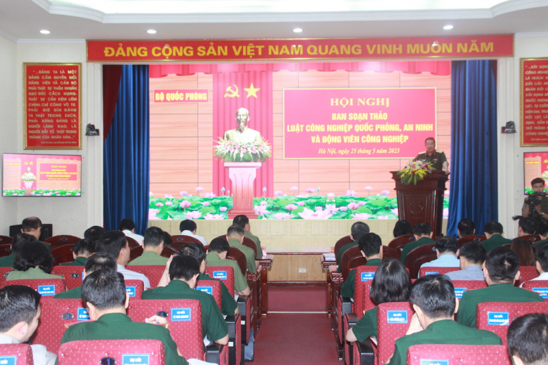 Xây dựng dự án Luật công nghiệp quốc phòng, an ninh và động viên công nghiệp -0