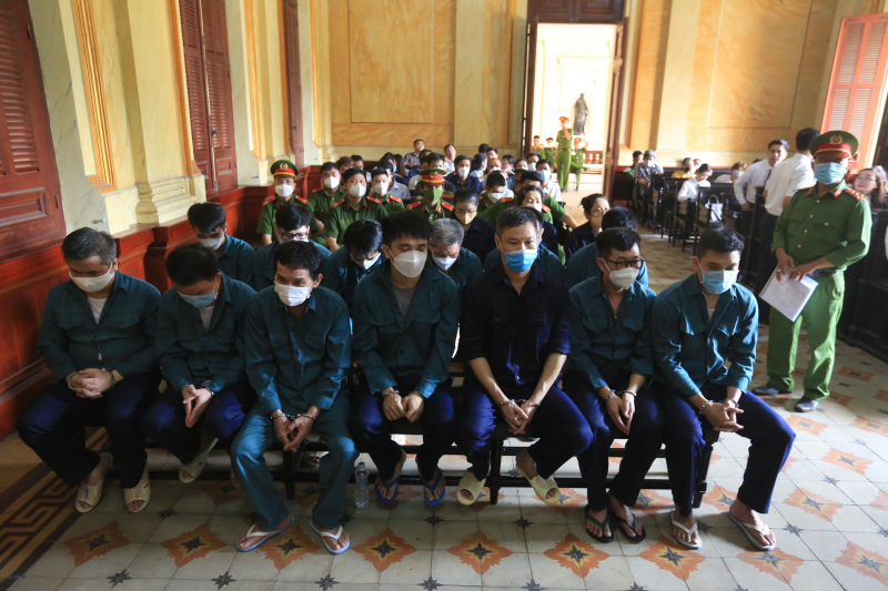 Hai cựu cán bộ đội chống buôn lậu Công an TP Hồ Chí Minh hầu tòa -0