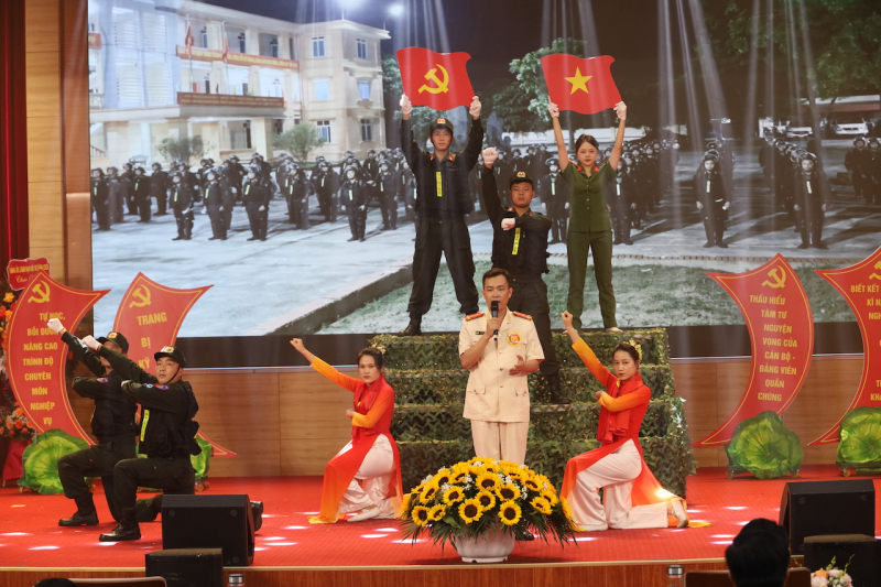 Chung kết Hội thi Bí thư chi bộ giỏi trong Đảng bộ Bộ Tư lệnh CSCĐ với nhiều hình thức phong phú -1