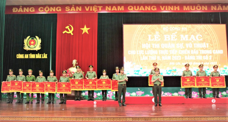 Bế mạc vòng loại hội thi quân sự, võ thuật CAND bảng thi số 3 -1