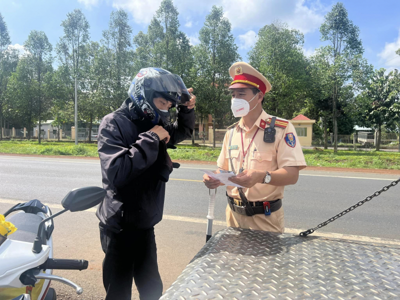 Nỗ lực vì cung đường an toàn -0