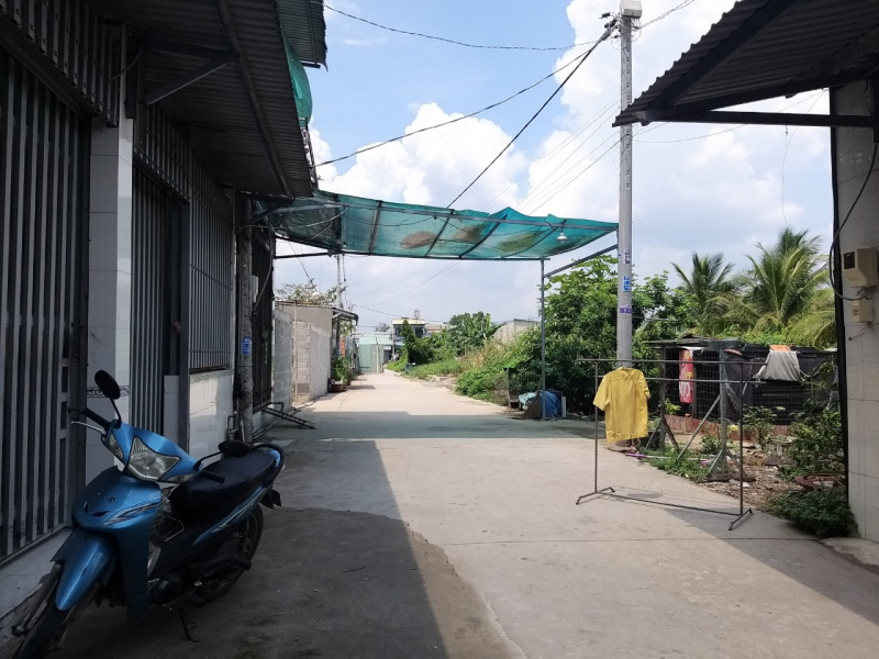 Truy tìm nhóm thanh niên nổ nhiều phát súng ở khu dân cư -0