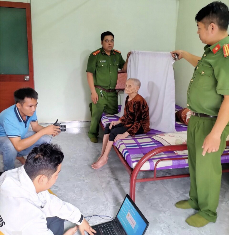 Công an Đắk Nông hoàn thành cấp CCCD cho 100% công dân đủ điều kiện -0