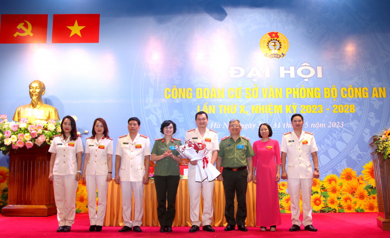 Đại hội Công đoàn cơ sở Văn phòng Bộ Công an lần thứ X -0