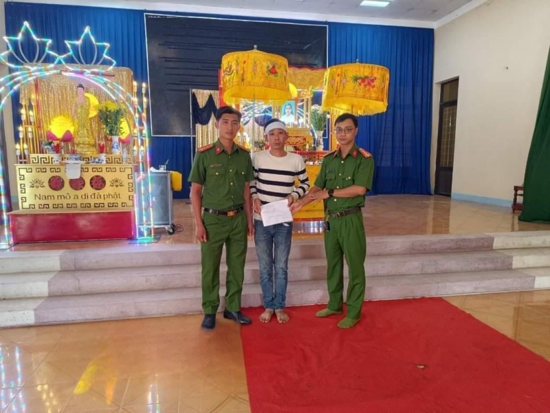 Nhiều hoạt động nghĩa tình với gia đình có người mẹ qua đời do bị TNGT để lại 4 con thơ -0