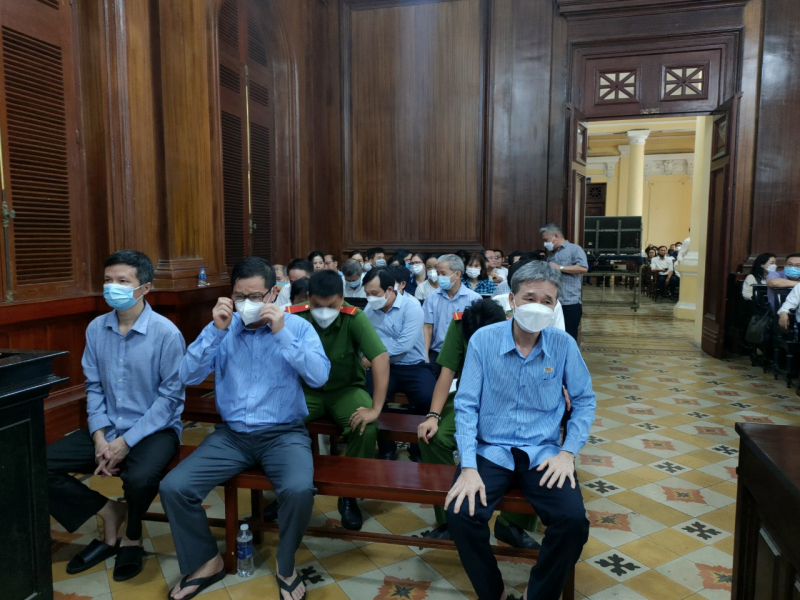 Cựu Tổng giám đốc Tổng công ty Công nghiệp Sài Gòn và đồng phạm lãnh án -0