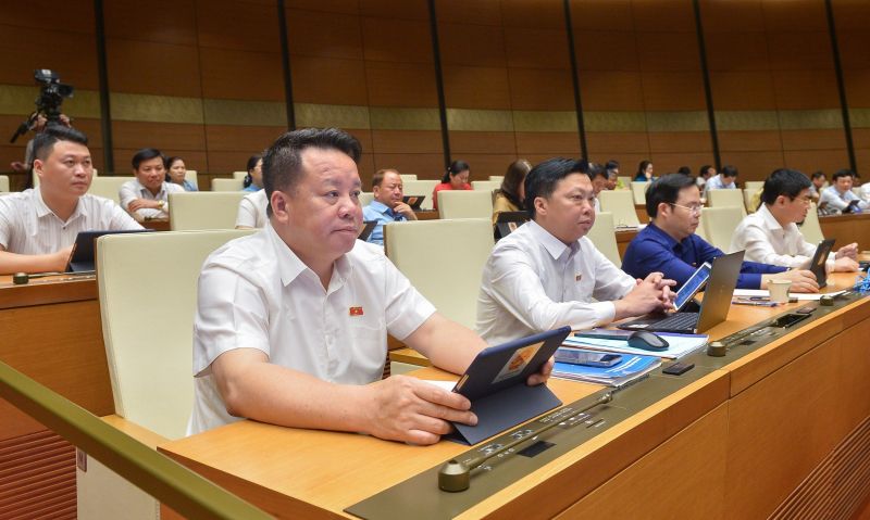 Đại biểu đề xuất sử dụng 1 triệu tỷ tồn dư, Bộ trưởng Bộ Tài chính nói gì? -0