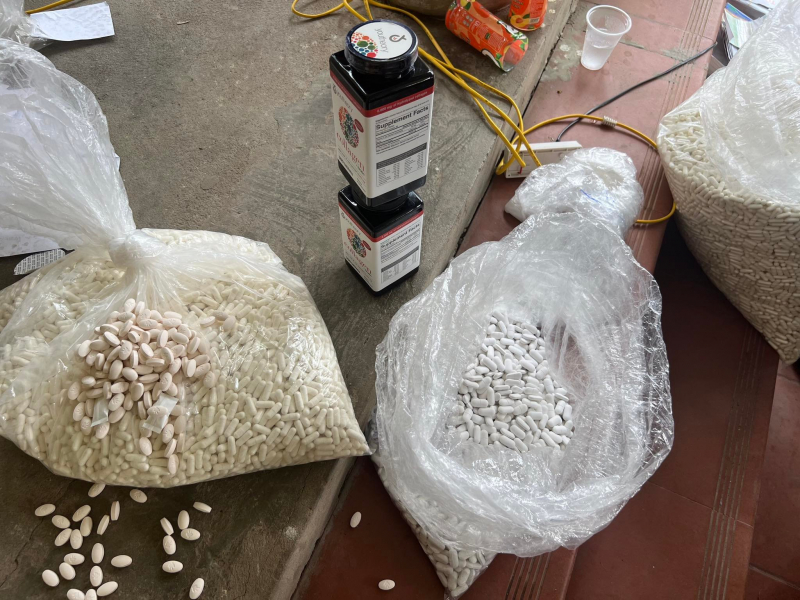 Hàng chục nghìn lọ thực phẩm chức giả được 