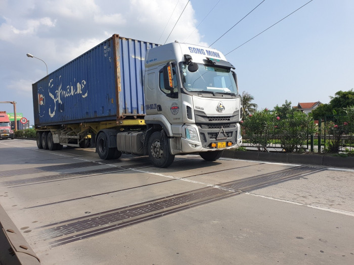 Xử phạt xe quá tải qua hệ thống cân tự động trên quốc lộ 5 từ 1/6 -0