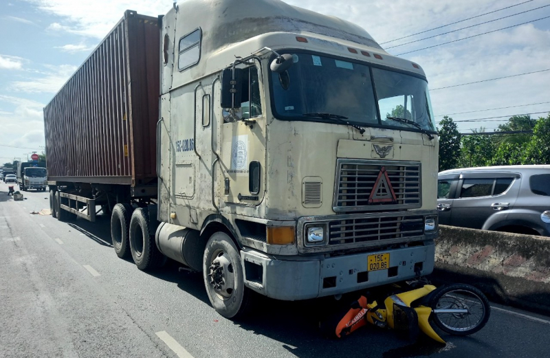 z4395439671545_96ad3bf79a391f747d6b8c52d5954dae.jpg -0