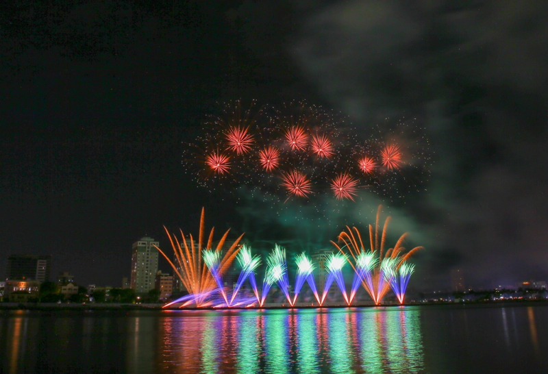 Khai mạc Lễ hội pháo hoa quốc tế Đà Nẵng - DIFF 2023, “Thế giới không khoảng cách”  -1