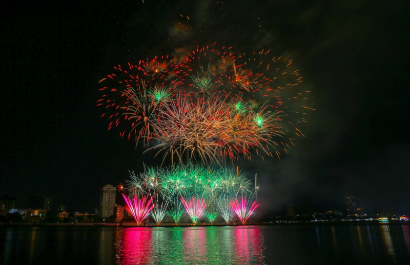 Khai mạc Lễ hội pháo hoa quốc tế Đà Nẵng - DIFF 2023, “Thế giới không khoảng cách”  -2