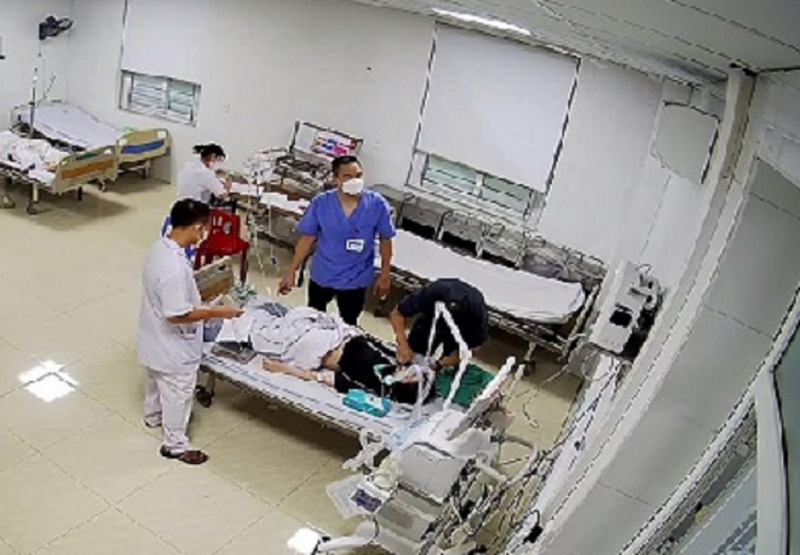 Đề nghị đặc cách tuyển sinh 1 nạn nhân vụ ngạt khi đang ngủ trong ô tô -0