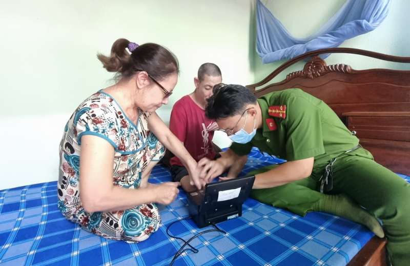 Ninh Thuận nỗ lực đến 30/6 cấp được 319.284 tài khoản định danh điện tử -0