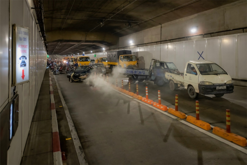 Police conduct firefighting and rescue drill at Saigon River Tunnel -0