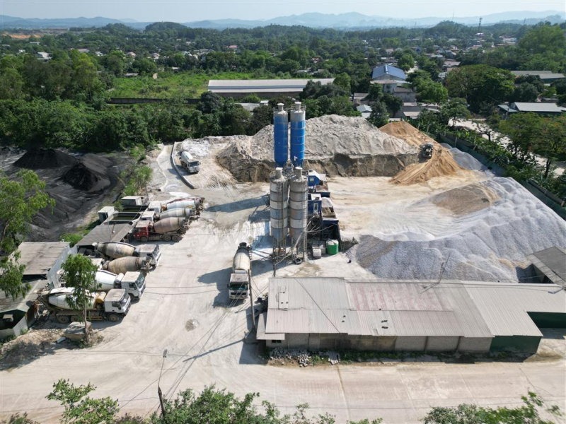 Xử phạt hơn 2 trạm trộn bê tông “không phép” -0