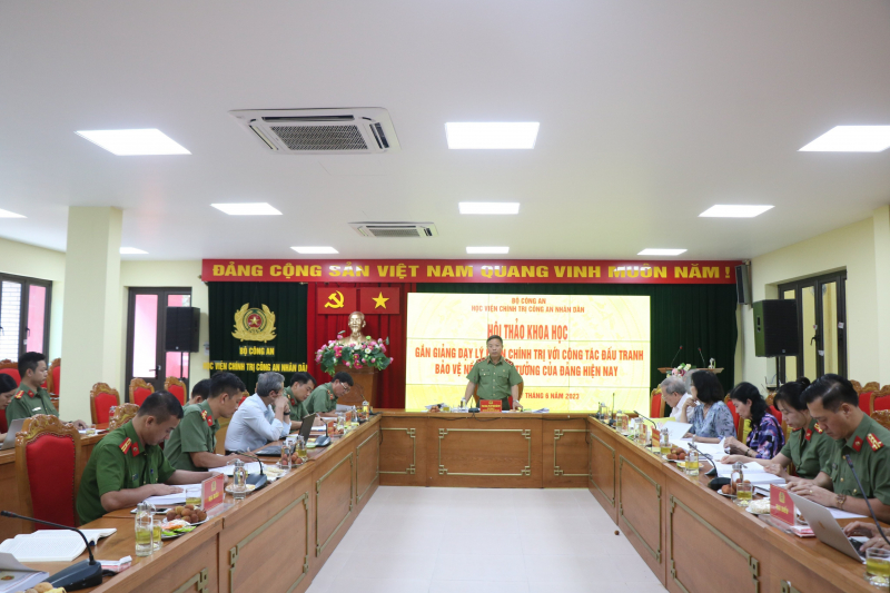 Nâng cao chất lượng giảng dạy lý luận chính trị đáp ứng yêu cầu nhiệm vụ trong tình hình mới -0