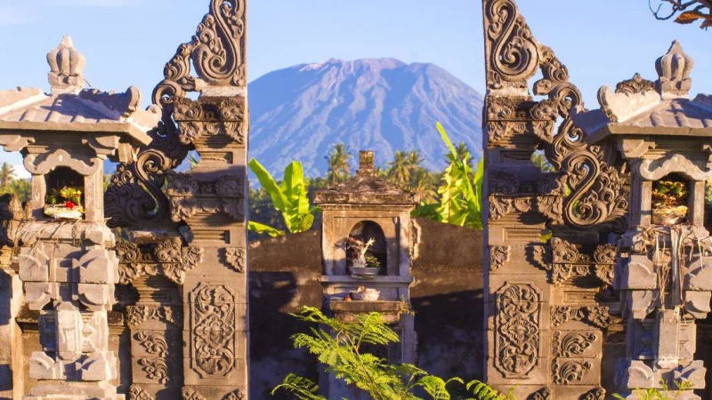Bali cấm du khách du lên núi thiêng để kiến tạo ngành du lịch chất lượng -0