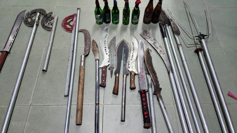 Phòng ngừa, đấu tranh với nhóm thanh, thiếu niên sử dụng vũ khí, hung khí nguy hiểm -0