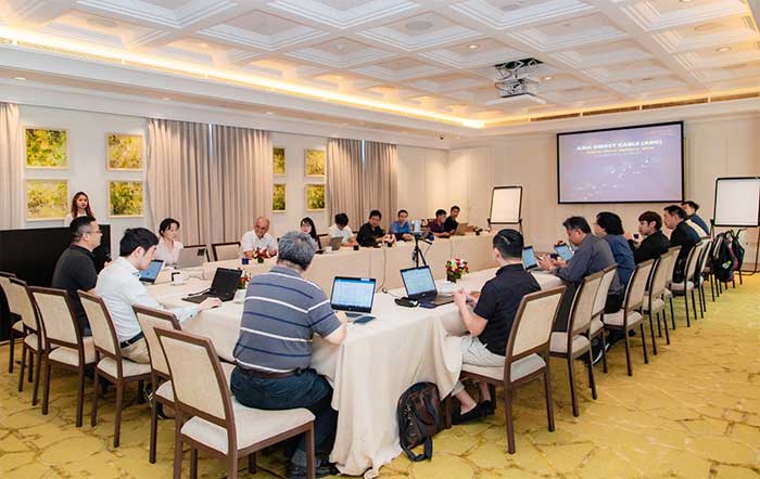 Viettel Solutions đăng cai hội nghị dự án cáp quang biển ADC -0