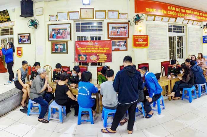 Quận Hà Đông chạm mốc kích hoạt hơn 200.000 tài khoản định danh điện tử -0