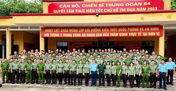 Lớp bồi dưỡng kiến thức quốc phòng và an ninh đối tượng 3 trong Công an nhân dân năm 2023  -1