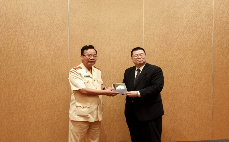 Chia sẻ kinh nghiệm trong đấu tranh phòng, chống các loại tội phạm -0