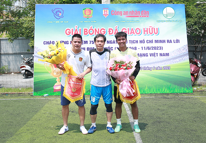 Giao lưu thể thao, tăng cường quan hệ phối hợp -0