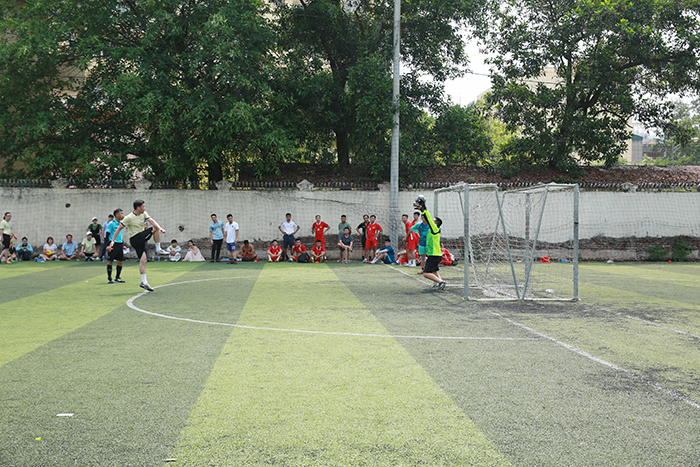 Giao lưu thể thao, tăng cường quan hệ phối hợp -6