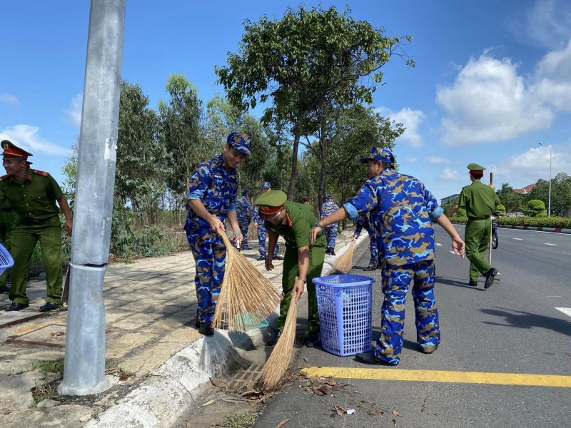 Tuổi trẻ Bà Rịa-Vũng Tàu ra quân Chiến dịch tình nguyện Hành quân xanh năm 2023 -2