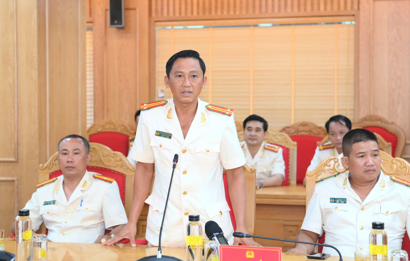 Lan toả tinh thần thi đua tích cực, nhân lên hàng trăm, hàng nghìn điển hình tiên tiến khác -0