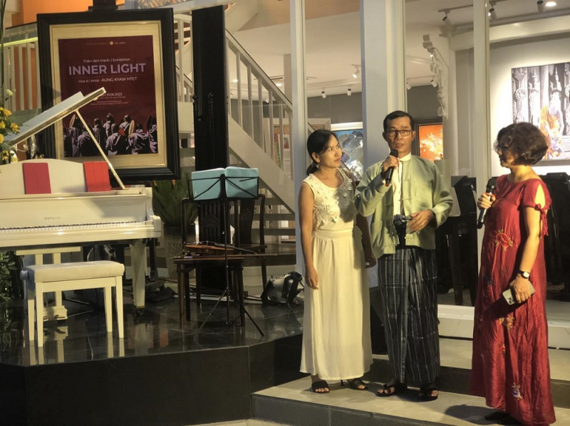 Tranh của họa sĩ Myanmar Aung Kyaw Htet trở lại Việt Nam -0