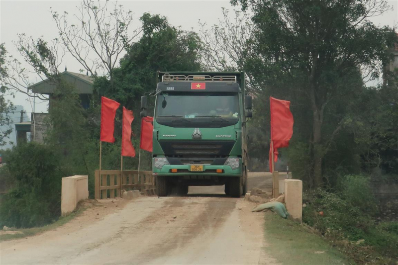 Hàng loạt sai phạm tại dự án nạo vét sông Hoạt -0