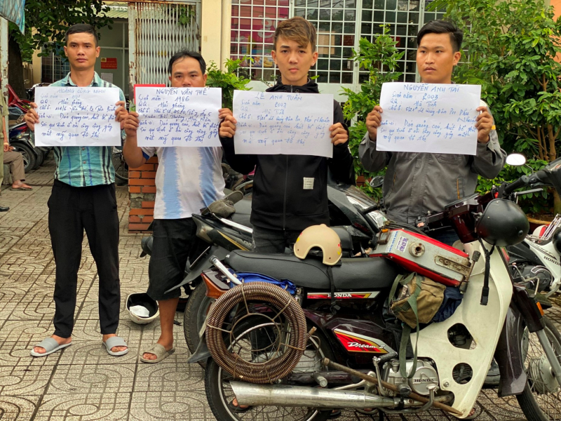 TP Hồ Chí Minh tổng ra quân cao điểm bóc, xóa các sản phẩm quảng cáo sai quy định  -1