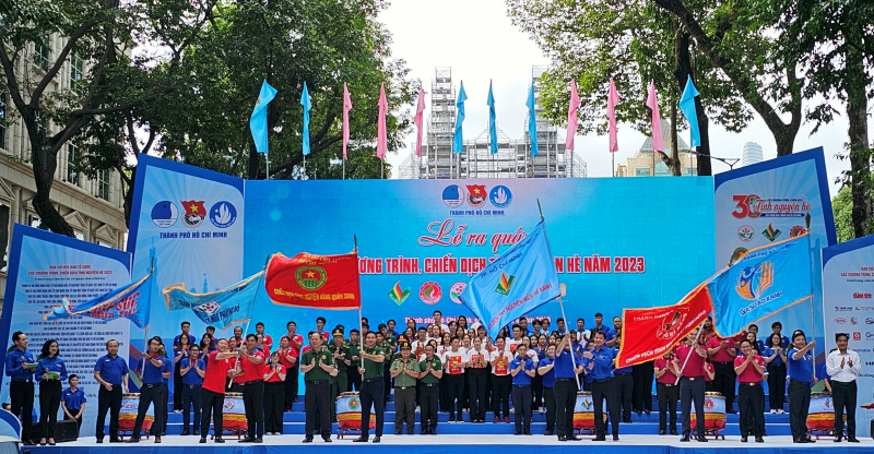 TP Hồ Chí Minh tổng ra quân cao điểm bóc, xóa các sản phẩm quảng cáo sai quy định  -0