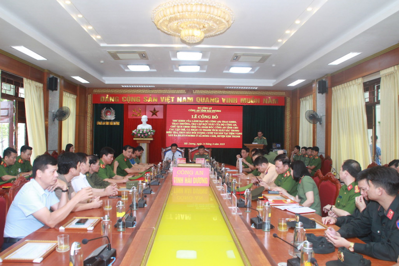 Công an tỉnh Hải Dương tổ chức lễ công Công bố thư khen của lãnh đạo Bộ Công an, trao khen, trao thưởng, trợ cấp đột xuất của Bộ Công an, Chủ tịch UBND tỉnh Hải Dương -0