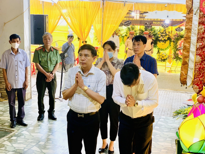Tiếc thương Thiếu tá Lương Thanh Tuấn, người chiến sĩ CSGT Công an Hà Nam hy sinh trong khi làm nhiệm vụ -0