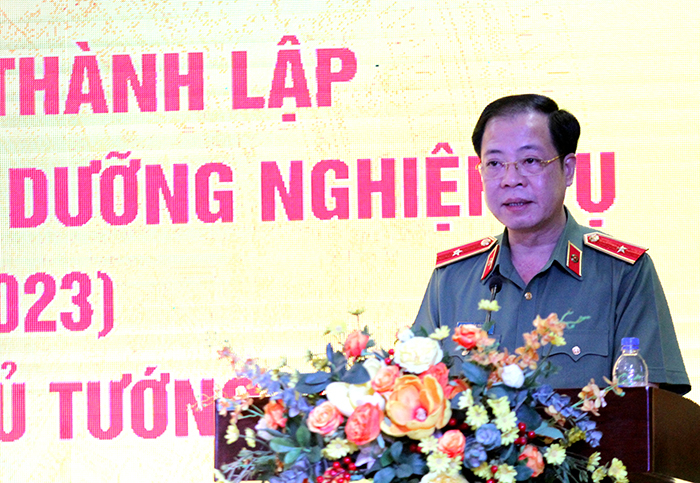 Tiếp tục phát huy truyền thống vẻ vang của lực lượng Cảnh vệ anh hùng -0