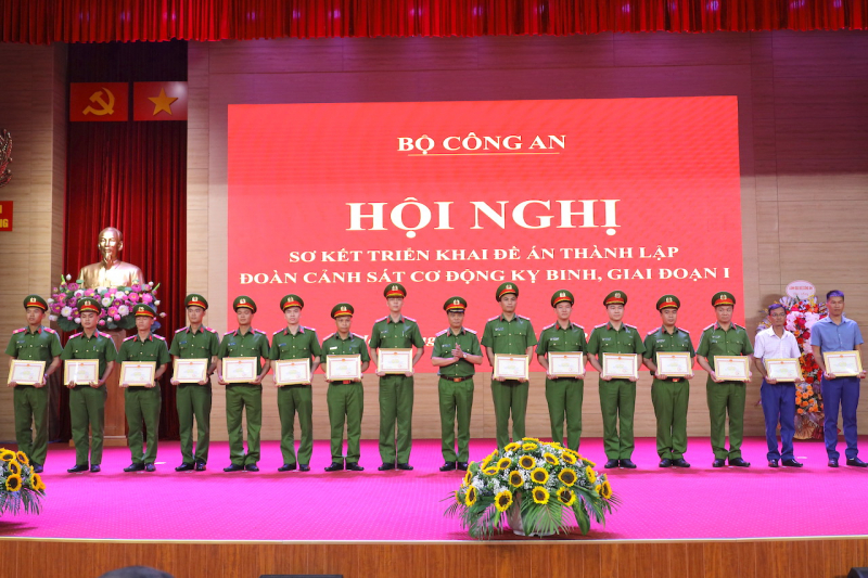 Nâng cao khả năng tác chiến cho Đoàn CSCĐ Kỵ binh -0