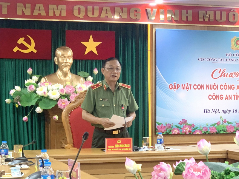 Gặp mặt con nuôi Công an xã, con nuôi mẹ đỡ đầu Công an tỉnh Hà Giang -0